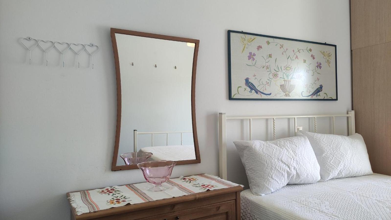 Campelina Home, 2bd Near Corfu Town Apartment *